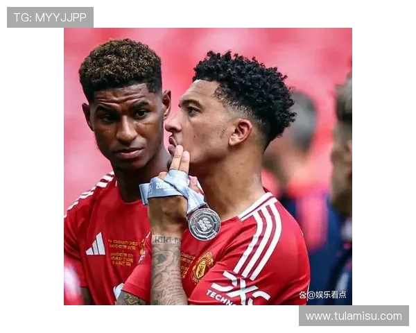 曼联欲尽早完成利桑德罗续约 不愿拖至合同年再谈