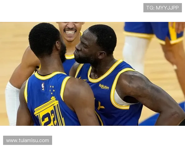 追梦格林防守统治力无与伦比希尔德盛赞与其并肩作战最安心 追梦格林防守统治力无与伦比希尔德盛赞与其并肩作战最安心