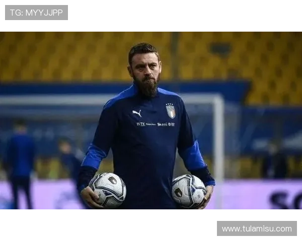 以文图拉回应德罗西未上场争议:50年来最大假新闻,完全没有考虑过换人 以文图拉回应德罗西未上场争议:50年来最大假新闻,完全没有考虑过换人