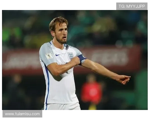 英格兰足球联盟数据显示上赛季约900名球员遭遇网络暴力现象引发关注 英格兰足球联盟数据显示上赛季约900名球员遭遇网络暴力现象引发关注