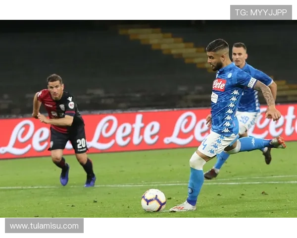 意媒:波利塔诺恢复训练有望出战周末那不勒斯对阵都灵赛事 意媒:波利塔诺恢复训练有望出战周末那不勒斯对阵都灵赛事